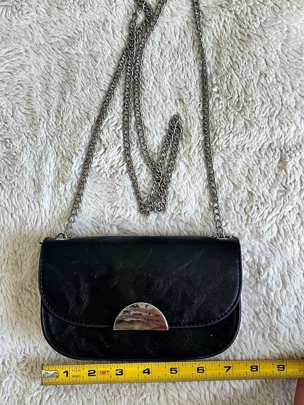 Black Chain Shoulder Bag